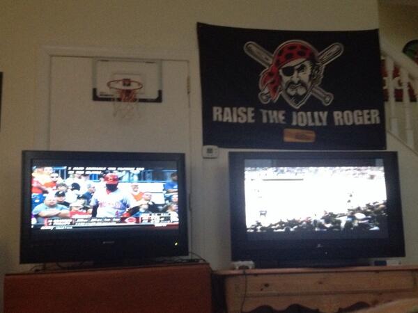 CashMoneyChase's tweet image. #PittsburghProblems