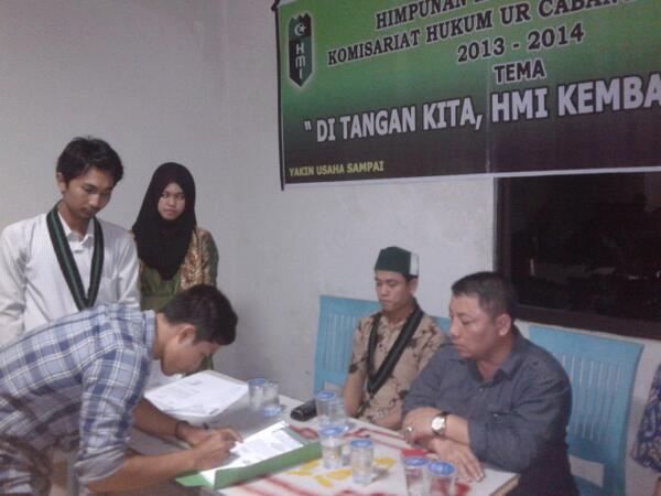 PEnandatangan serah terima jabatan kom. Hukum UR <a href="/PBHMIorg/">PB HMI</a> <a href="/infoHMI/">Info HMI</a> <a href="/apakabarhmi/">Apa Kabar HMI</a> @muhammad_ers @munawirmattaren