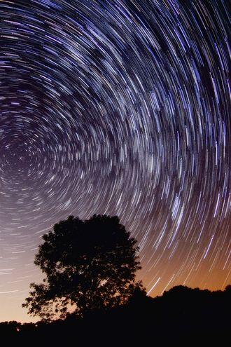 Are you ready for a night of shooting stars? Share your meteor shower pics: usat.ly/1lyk0ay (Christa Binder)