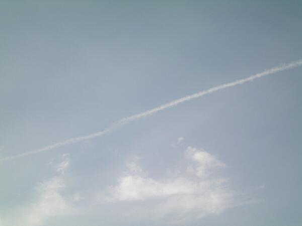 EnnDai's tweet image. Total aerosol whiteout over Wollongong ahead of a cold front abc.net.au/science/articl… #chemtrails #weathermod carbontax