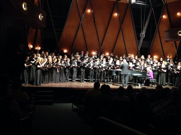FloMoChoir's tweet image. Jaguar Chorale and TCU Concert Chorale!