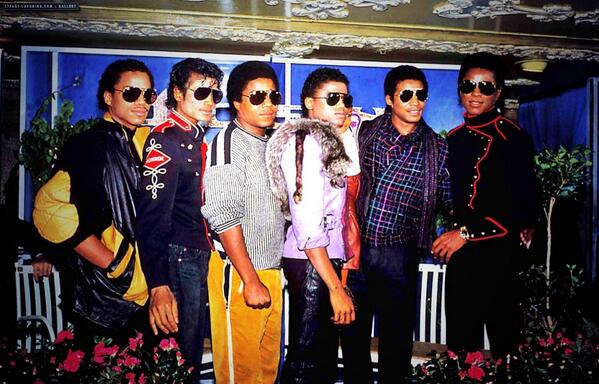 #MJFam #JacksonFans The Jacksons At The Victory Tour Press Conference 1983. ”