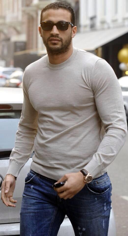 PostMoroccan's tweet photo. Badr Hari, marocain. http://t.co/asFYNAf9St