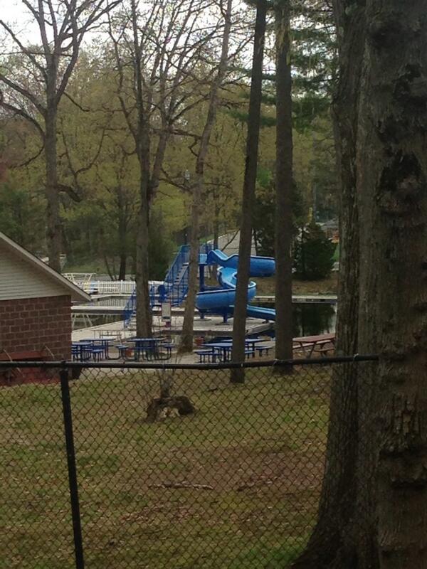 fuscomkt's tweet photo. @Wclpool day two the cover fully removed and the cleaning of the pool begins for the 2014 season http://t.co/H1Ztpdbbwv
