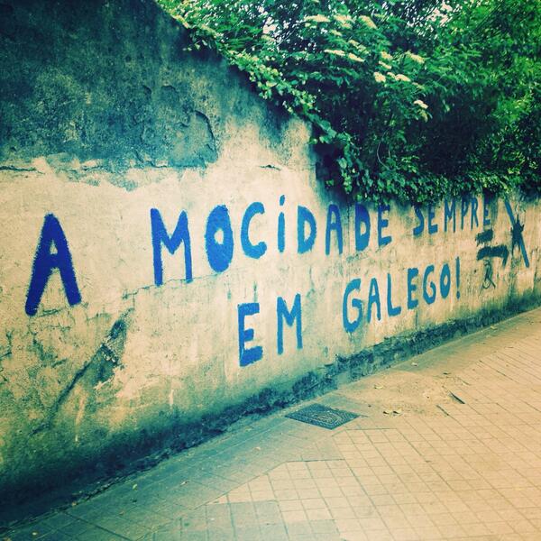 Rafiklalin's tweet image. Vigo...
#SempreEnGalego