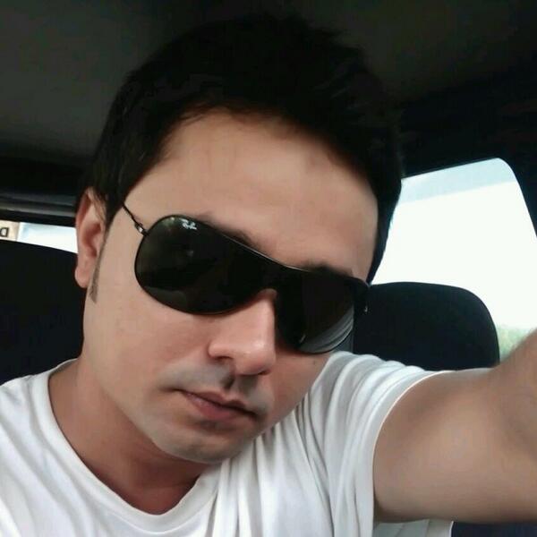 ZeePromo's tweet photo. http://t.co/W0uVbb3C2z