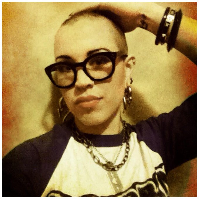 Here it is. You guys waited long enough. #baldhead #baldslut #stillsexy @FuckedandBound @Maestro157 @JohnPaulthePope<a href="/tag/baldhead"class="tags">#baldhead</a><a href="/tag/stillsexy"class="tags"><span>#stillsexy</span></a><a href="/tag/baldslut"class="tags"><span>#baldslut</span></a>