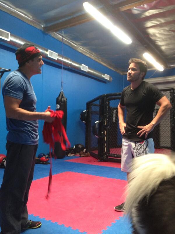 MajidRaees's tweet photo. Great box today http://t.co/JR6SoNcAj3