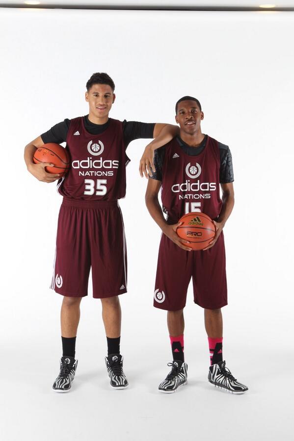 S/O <a href="/benniebuckets__/">Bennie Boatwright</a> great job at <a href="/adidasnations/">adidasnations</a> @adidasuprising &amp; welcome to the <a href="/GamepointNation/">Gamepoint Basketball</a> family #gpnation