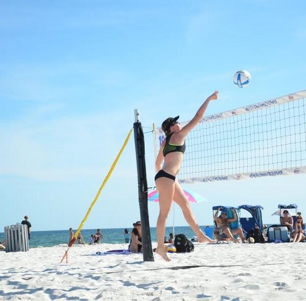 GreenWaveBeach's tweet photo. Welcome to Tulane Sand Volleyball @692beach's Christina McAfee!  @GreenWaveSandVB is so proud to have you! #rollwave http://t.co/QVt76kFUqL