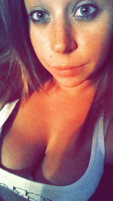 #Selfie #nomakeup #boobs #latenights http://t.co/brsLW4Mh5U<a href="/tag/selfie"class="tags">#Selfie</a><a href="/tag/nomakeup"class="tags">#nomakeup</a><a href="/tag/boobs"class="tags">#boobs</a><a href="/tag/latenights"class="tags">#latenights</a>