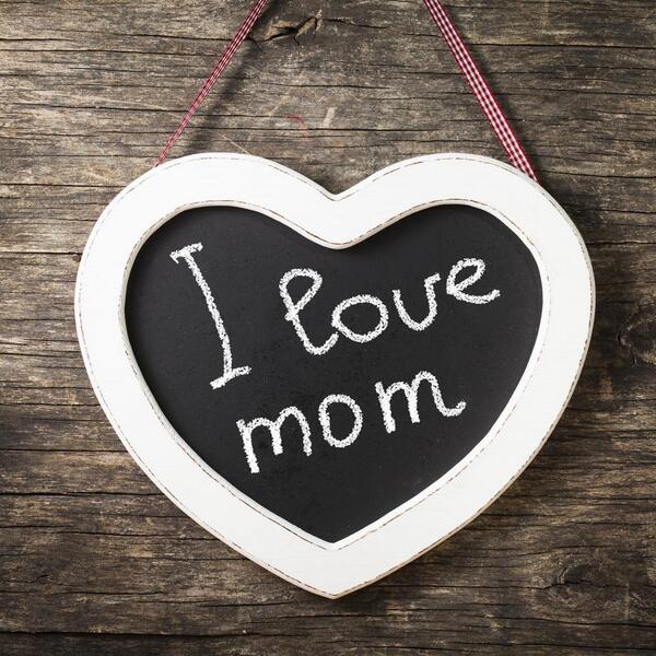 trymbl's tweet image. Mothers Day Gifts Your Mom Will Actually Use beautyhigh.com/mothers-day-gi… via @beautyhigh