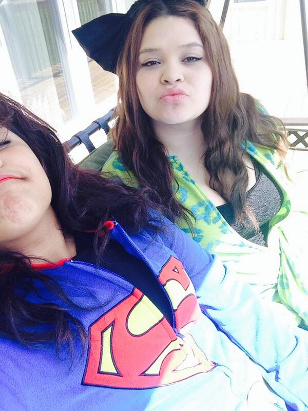 FigueroaNyi's tweet image. #superman and #iornman #notmessinaround