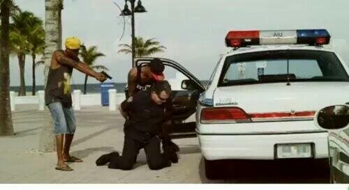 Hossfc's tweet image. A Citizen Arrest . Take notes he is even at a 90° Angel he just needs to step bck a bout  3 full steps