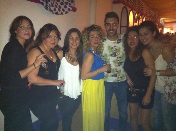 De feria <a href="/ConchiGzlez/">conchi gonzález</a> <a href="/Atisor08/">rosa gonzalez </a> <a href="/Isabel_flw/">Isabel Garcia</a> <a href="/jose46_Sfc/">Sueño F.S </a> <a href="/Merchicapricho/">Merchi</a> <a href="/roroma56/">Rocio Rodriguez</a>