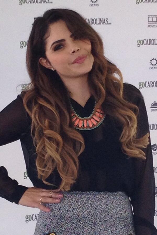 FixSfix's tweet image. Having a great day with the lovely Yarel Ramos at fanta festival.