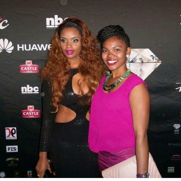 Dillish_lishy's tweet photo. Loved my make up #Namas2014 http://t.co/IUqq0XCDSO