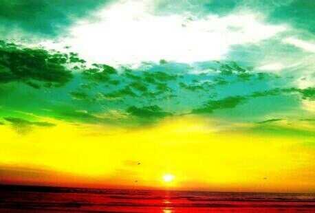 23ko_evandro's tweet photo. É fim de tarde to daquele geito. http://t.co/wM66YExV9Q