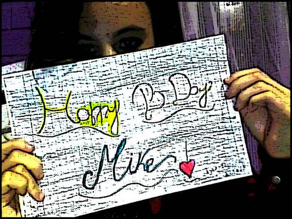 brouna_moraes's tweet photo. @MikeDirnt HAPPY F**KING B-DAY MIKE!! I LOVE YOU! http://t.co/w1bSzOLmBi