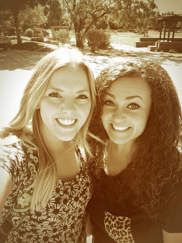 KelseyFarr22's tweet image. So happy I met this girl this semester! 😘❤️ 
#3classes #itwasfate #loveyouAsp💕