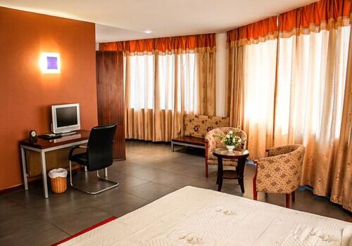 MaxlotHotel's tweet photo. The Room. http://t.co/rL6yLrfXLL