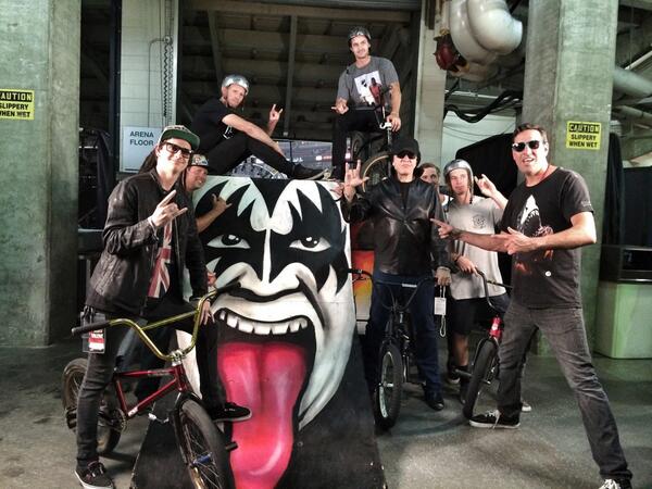 JoeyCordovabmx's tweet image. Bmx &amp;amp; Rock and roll with @teamsoil and @genesimmons tonight we rocked our Show for the #LAKiss