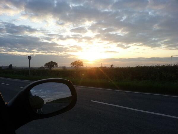 Couldnt sleep so I decided I go for a drive this morning :) #BeautifulGraphics