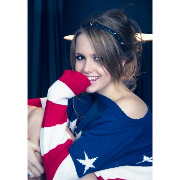 ohcoganxo's tweet photo. #openfollow rp western/korea/thailand. Etc. Yg ramah, jfb tepatin :) http://t.co/1wE5HlXTuV