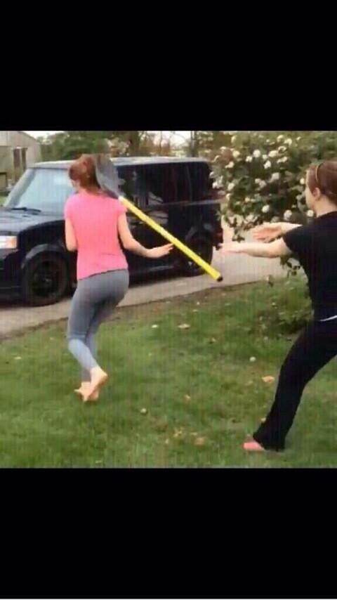 ceauz_'s tweet photo. When you call shotgun but your friend still runs for it http://t.co/U9wNCehEXf