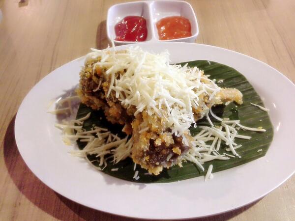 RempahIting's tweet photo. Guys..,.. mampir yukkksss .... ke Rempah Iting nyobain Iga Selimut yang uuueeeennnaaaaakkk banget. http://t.co/ywA19MTh11
