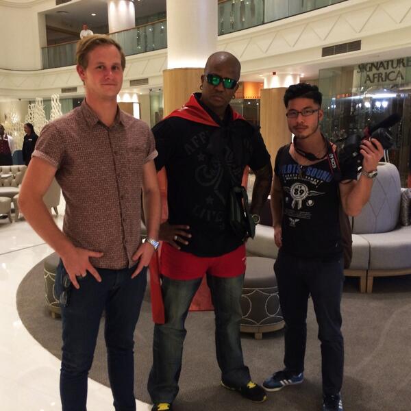 DJFreshSA's tweet photo. The Durban team:
#ManagerMan (@AndyCarrie) #RadioMan #CameraMan (@garethpon)
#meetfresh #radiomanishere http://t.co/GDTkhrCR4U