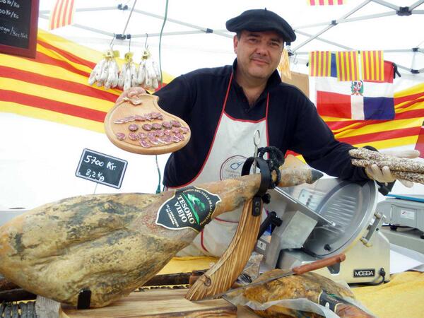 RT <a href="/ElvebyenDrammen/">Drammen</a>: Europeiske fristelser inntar #drammen 6-10 mai. #matmarked bit.ly/1upxs22