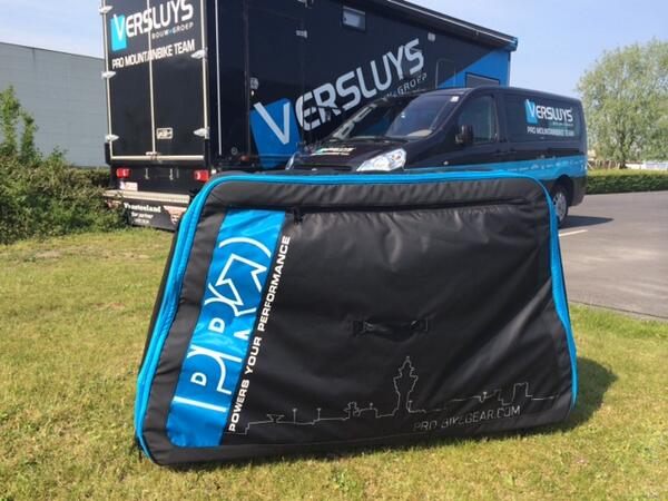 Onze nieuwe PRO Bike Travel case met dank aan <a href="/ShimanoBenelux/">Shimano Benelux</a>  Comfortabel, licht, goede bescherming. <a href="/Versluysteam/">Versluys team</a>