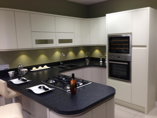 silverbirchuk's tweet image. #mattwhite &amp;amp; sage grey smooth #paintedfinish with an integrated handle, elegant shades, colours and design options.