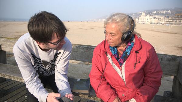 nicoprat's tweet image. Merci Tsugi RT @tsugimag La scène indé française squatte ta télé ce soir grâce à un docu tsugi.fr/news/2014/05/0…