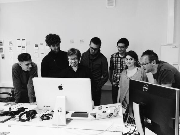 lemonlabs's tweet image. Team checking out new demo of @lekevicius project - fun fun fun! #vj #vijual