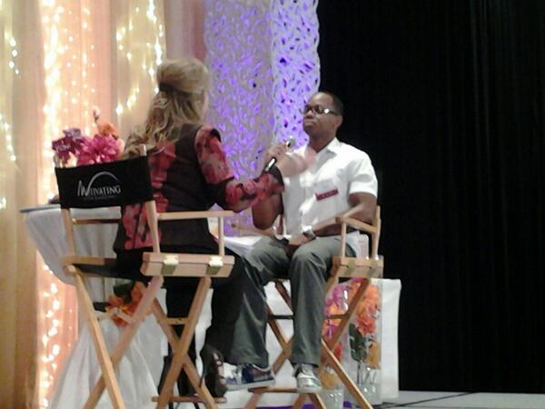 lisa_2motivate's tweet photo. @susiecarder one on one coaching #speakwrite2014 saving lives through authentic coaching http://t.co/G5qrTRvDab