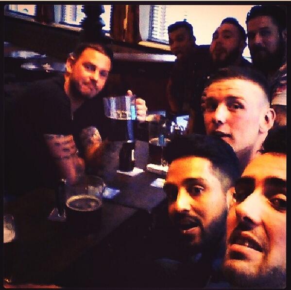 DannyBarwick's tweet image. Bank holiday catch up with the lads!