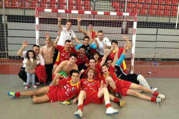 ivan_fs5's tweet image. Muchos recuerdos se me vinieron a la cabeza ayer grandes personas y gran año vivido con ellos. #campeones  #laliamos