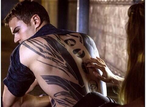 PLLFanFrench's tweet image. Ce moment &amp;gt;&amp;gt;&amp;gt; #Divergente