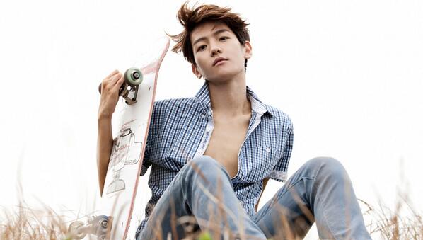 KoreanFlavour's tweet photo. #HappyBaekhyunDay Fans celebrate the birthday of EXO's Baekhyun on Twitter http://t.co/mBGhKbVQcA http://t.co/m18gKGSyQF #allkpop