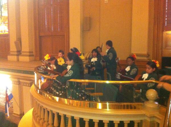 Happy Cinco de Mayo from the Capitol! #coleg