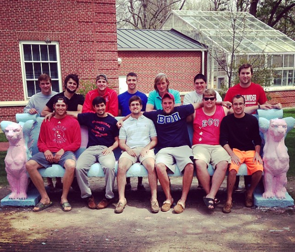 Beta_Wabash's tweet photo. Tau Chapter seniors enjoying the last week of school on the senior bench! #GoBeta http://t.co/aOUbqjg3hl
