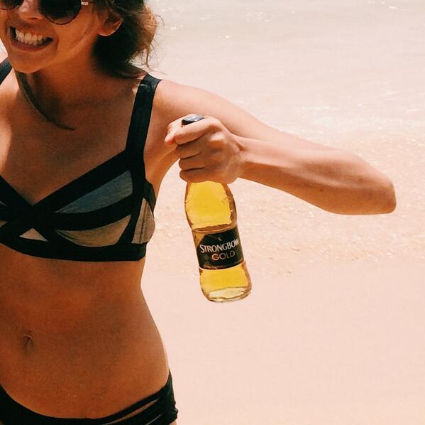 SabribriOlivera's tweet photo. Todo en esta vida hazlo con una sonrisa 😁 #strongbow @Strongbowgoldmx http://t.co/TPIqLFppH6