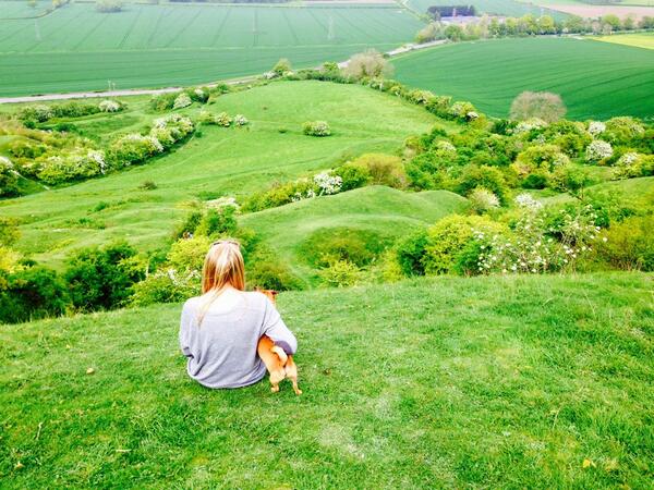 Libsta1's tweet image. Me and Louie take on the world #southdowns #countryside