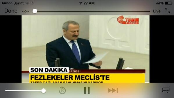 hanmcan1's tweet photo. #ÇocukKatillerineEnAğırCezaVerilsin
milletin parasını çalan, imkanını peşkeş çeken yüzsüzlere de!

@sosyalpencere
http://t.co/OeqGjH6Qbw"