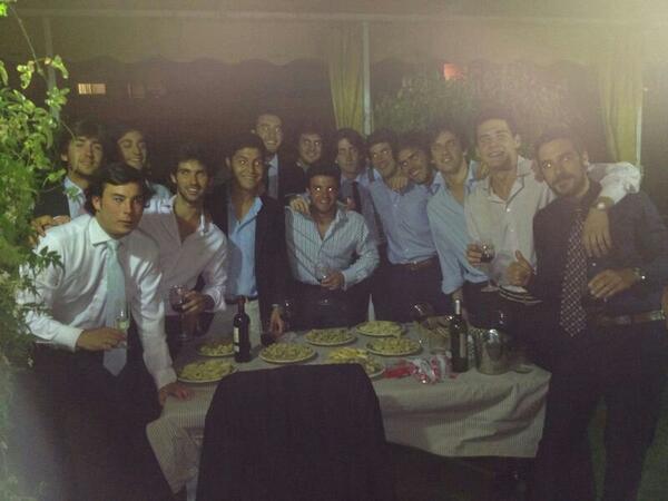 charli_ariza's tweet photo. Feria http://t.co/tixzxTBTFF