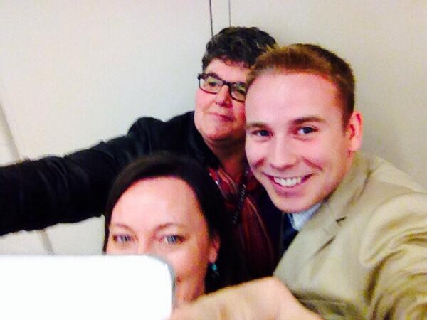 jonyschuk's tweet photo. #selfie @jnlkr @LeilaFHickman http://t.co/arz6Dxm6XM
