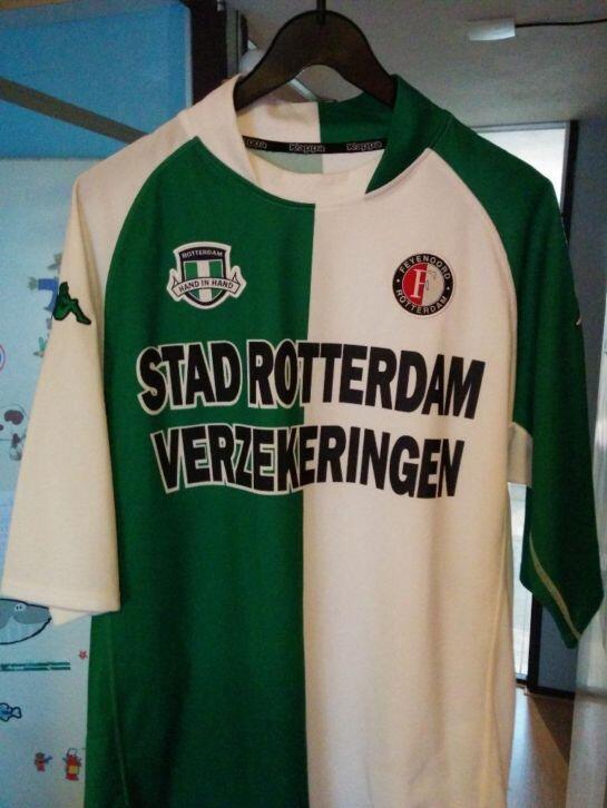 Retweet dit bericht en maak kans op dit shirt!  Bij de 1200 volgers vanavond verloten we het!