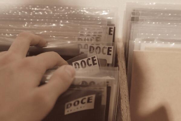 docediscos's tweet image. .dig | Abiertos de lunes a viernes de 12:00 - 7:00 p.m, Sab de 12 a 1 p.m #docediscos #vinyl #medellin 🎵